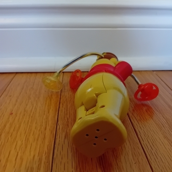 Vintage Disney World Winnie The Pooh Light Up Flying Bumblebee Honey Toy WORKING - Picture 4 of 6